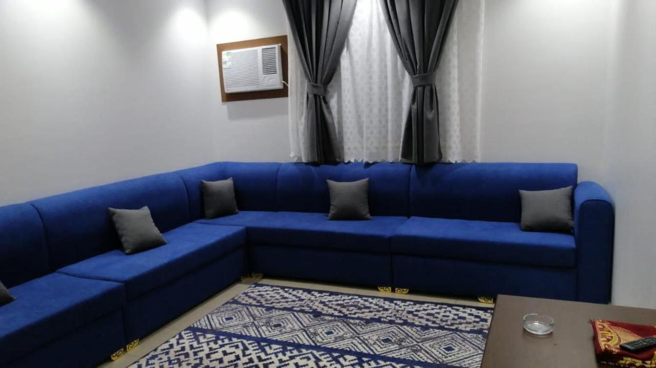 اجنحه البيداء للوحدات السكنيه فرع الجنوبي Abyar 'Ali מראה חיצוני תמונה